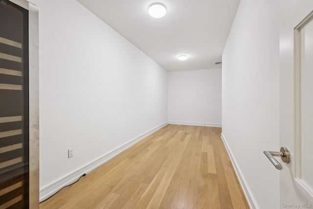 1 Renaissance Square PH5C, White Plains, NY 10601