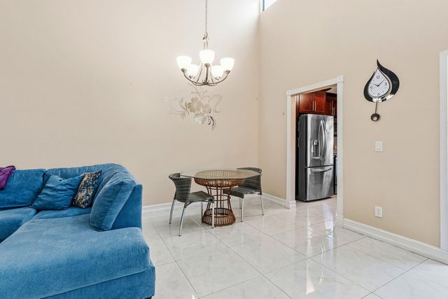 1875 Abbey Road, West Palm Beach, FL 33415