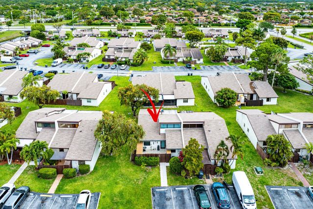 1875 Abbey Road, West Palm Beach, FL 33415