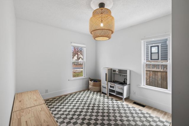 3848 37th Avenue S, Minneapolis, MN 55406