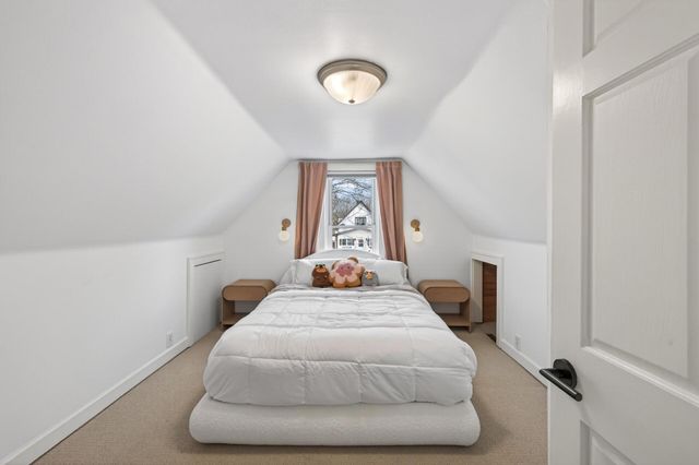 3848 37th Avenue S, Minneapolis, MN 55406