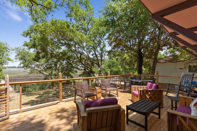 218 E Huron Avenue, Folly Beach, SC 29439