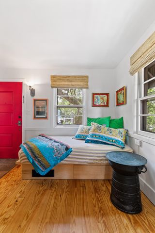 218 E Huron Avenue, Folly Beach, SC 29439