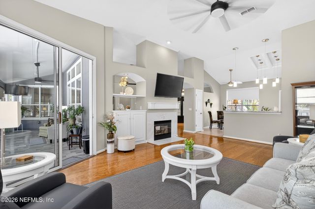 11503 SHADY MEADOW Drive, Jacksonville, FL 32258