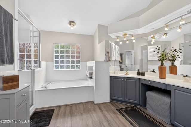 11503 SHADY MEADOW Drive, Jacksonville, FL 32258