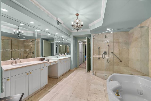 3201 NE 183rd St 1107, Aventura, FL 33160