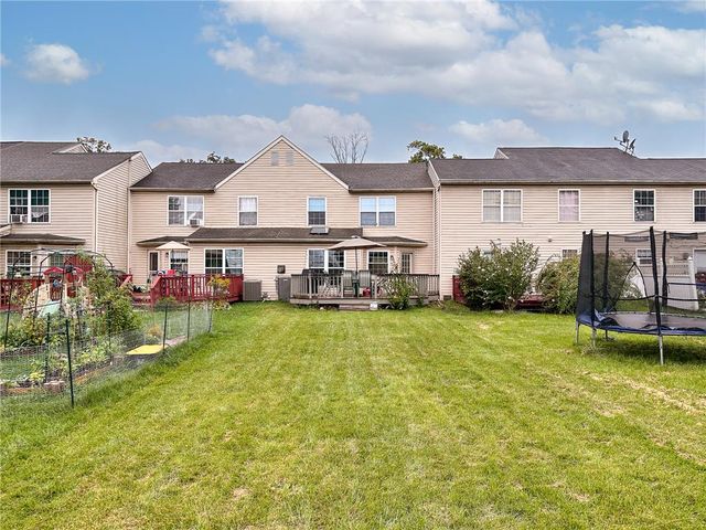 339 Barn Swallow Lane, Upper Macungie Twp, PA 18104