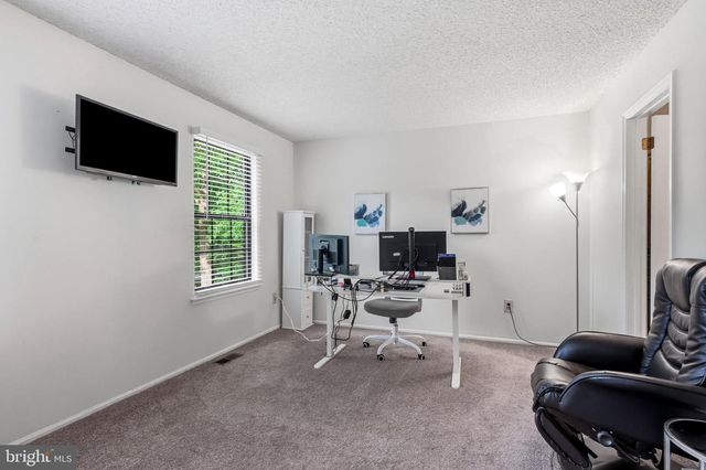 78 SUSSEX PL, Absecon, NJ 08205