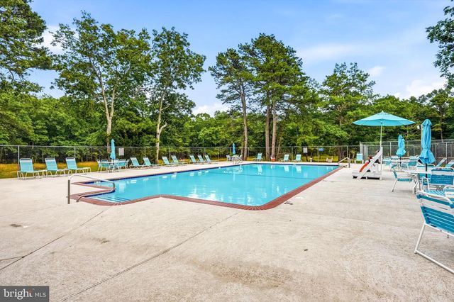 78 SUSSEX PL, Absecon, NJ 08205