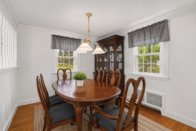 165 King Philip St, Weymouth, MA 02190
