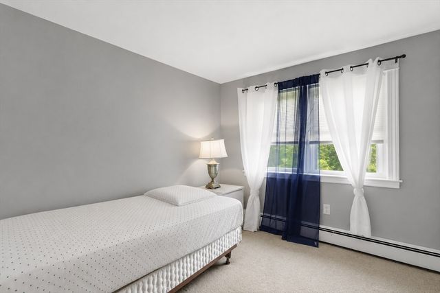 165 King Philip St, Weymouth, MA 02190