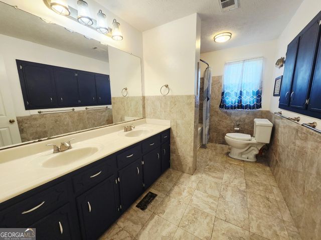 117 N Hickory Drive, Jackson, GA 30233