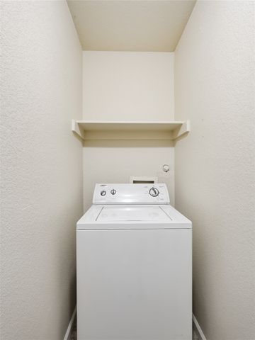 420 Stirling Road, Rhome, TX 76078