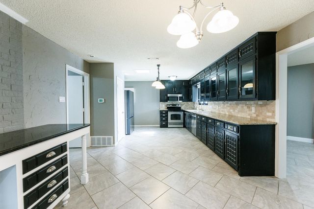 7012 Nashville Drive, Lubbock, TX 79413