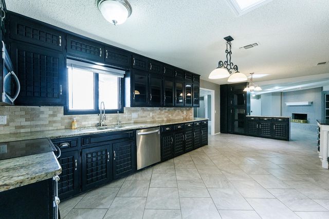 7012 Nashville Drive, Lubbock, TX 79413