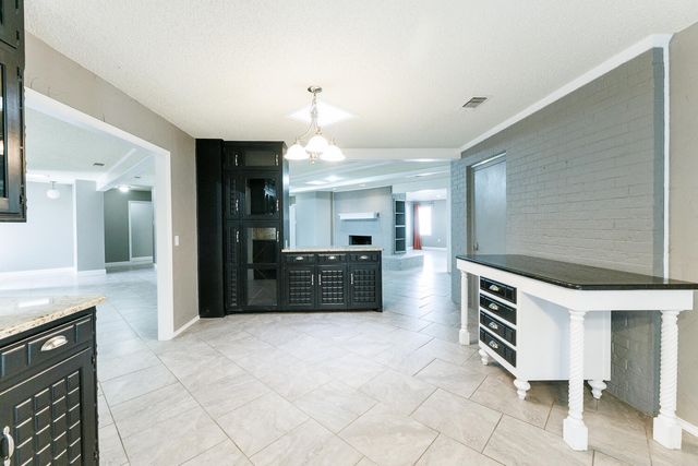 7012 Nashville Drive, Lubbock, TX 79413