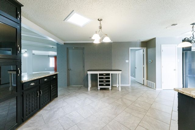 7012 Nashville Drive, Lubbock, TX 79413