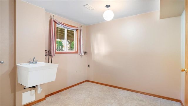 7018 N Five Mile Rd, Spokane, WA 99208