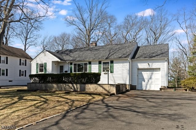 835 Mountain Ave, New Providence Boro, NJ 07922