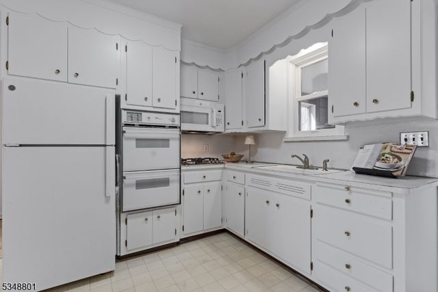 835 Mountain Ave, New Providence Boro, NJ 07922