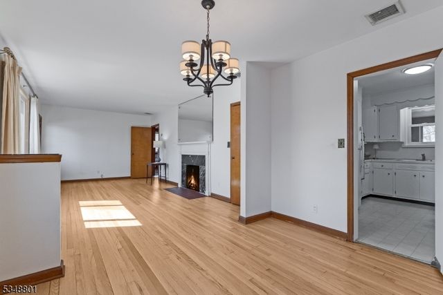 835 Mountain Ave, New Providence Boro, NJ 07922