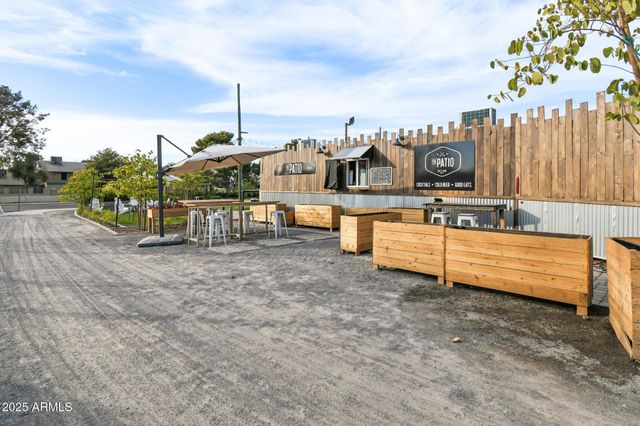 4530 W CONTINENTAL Drive, Glendale, AZ 85308