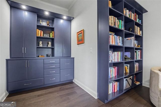 6630 Thicket Aly, Alpharetta, GA 30005