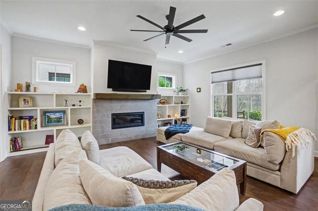 6630 Thicket Aly, Alpharetta, GA 30005