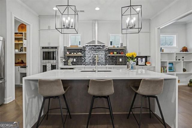 6630 Thicket Aly, Alpharetta, GA 30005