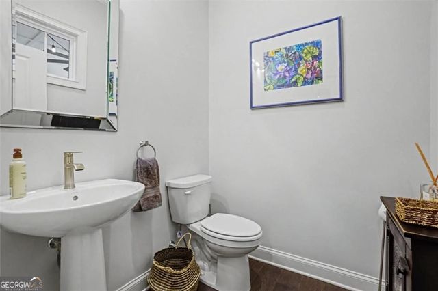 6630 Thicket Aly, Alpharetta, GA 30005