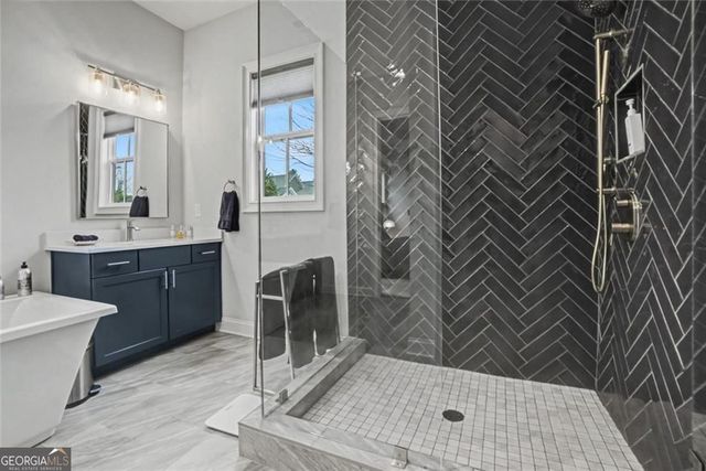 6630 Thicket Aly, Alpharetta, GA 30005