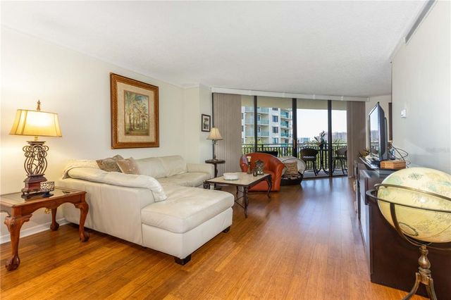690 ISLAND WAY 401, Clearwater Beach, FL 33767