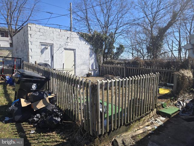 631 DUNKLE ST, Harrisburg, PA 17104