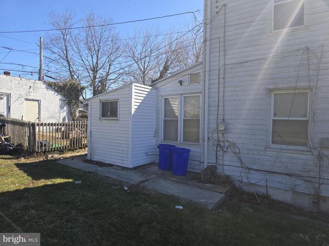 631 DUNKLE ST, Harrisburg, PA 17104