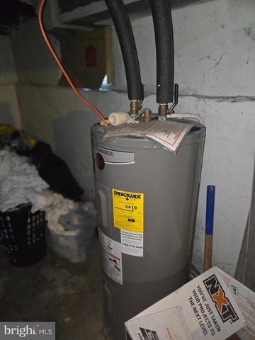 631 DUNKLE ST, Harrisburg, PA 17104