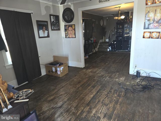 631 DUNKLE ST, Harrisburg, PA 17104