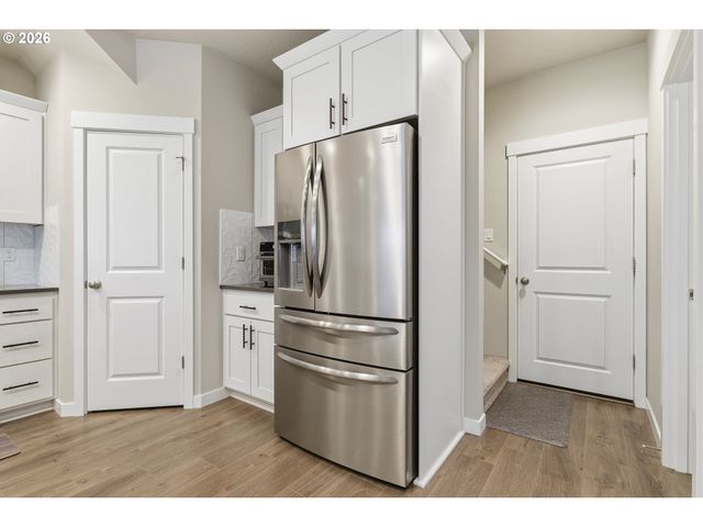 12685 Se ZION St, Damascus, OR 97089