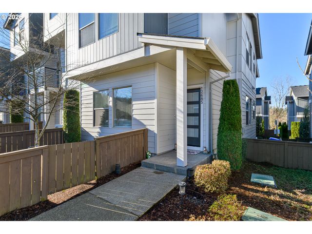 12685 Se ZION St, Damascus, OR 97089