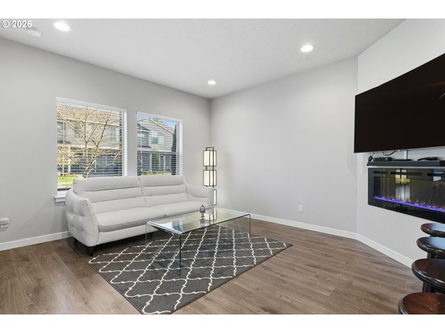 12685 Se ZION St, Damascus, OR 97089