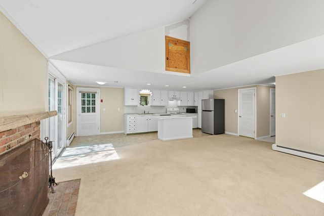 59 Hope Ln, Dennis, MA 02638