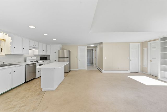 59 Hope Ln, Dennis, MA 02638