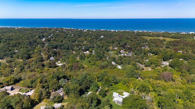 59 Hope Ln, Dennis, MA 02638