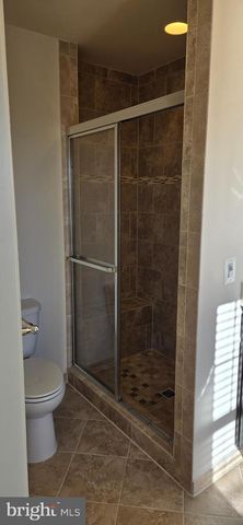 14067 MARKETCENTER DR, Clarksburg, MD 20871