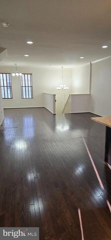 14067 MARKETCENTER DR, Clarksburg, MD 20871