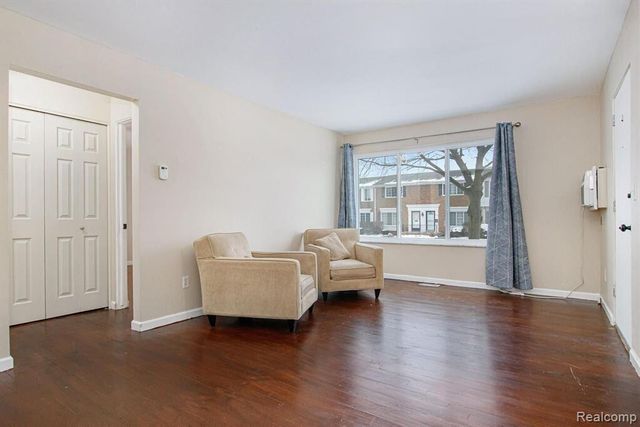4839 Mansfield Avenue G6, Royal Oak City, MI 48073