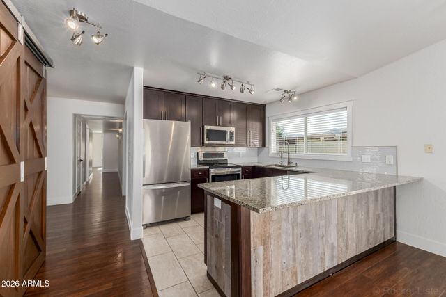 14614 N DICKENS Court, Fountain Hills, AZ 85268