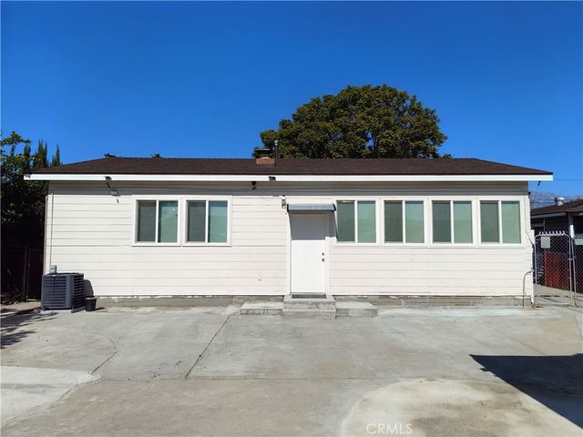 960 E Columbia Avenue, Pomona, CA 91767