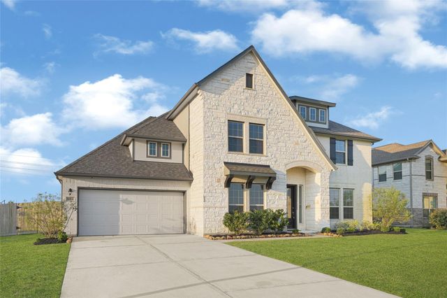 15302 Spring Lake Avenue, Mont Belvieu, TX 77523