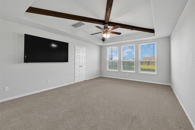 15302 Spring Lake Avenue, Mont Belvieu, TX 77523