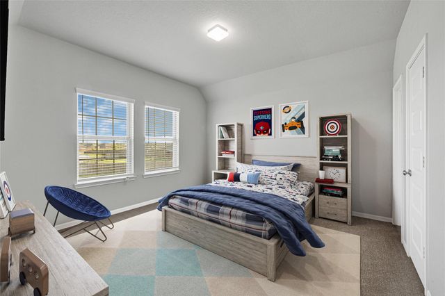 15302 Spring Lake Avenue, Mont Belvieu, TX 77523